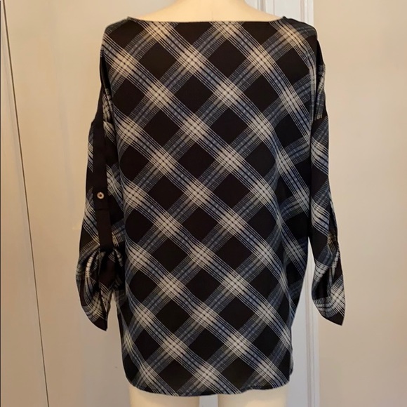 Classy plaid blouse from the Limited - size small - Picture 2 of 7